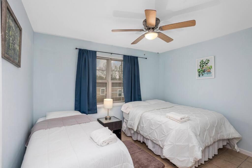 Quiet Apartment In Iowa, La 外观 照片